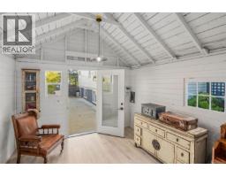 1618 Pinewood Ave, Victoria, BC V8S1K7 Photo 66