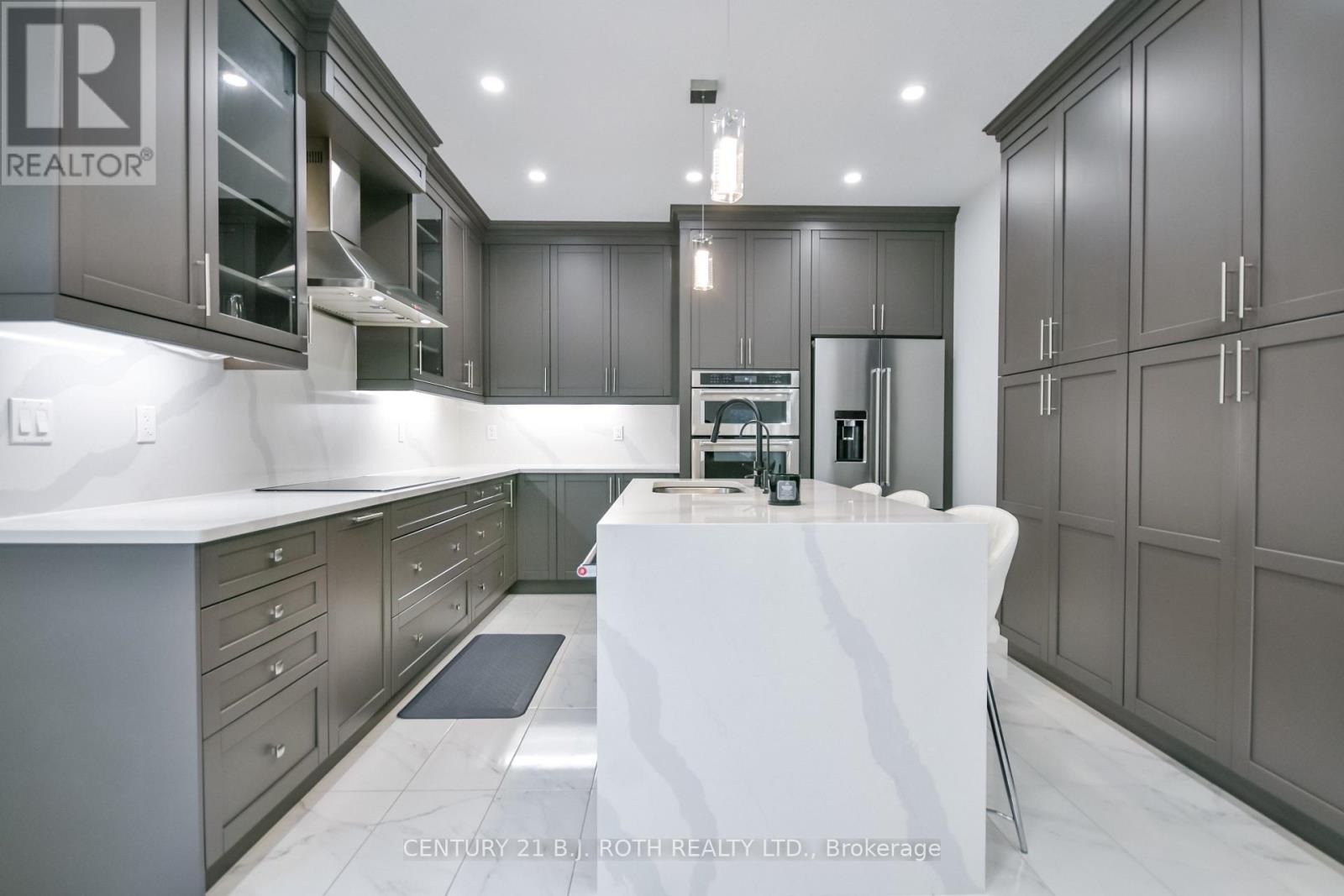41 Auburn Court, Barrie photo 17