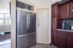 Foyer - 1022 Liss Road, St Andrews, MB R1A3M5 Photo 10