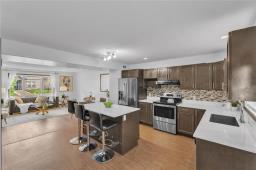 307 Brookfield Crescent, Winnipeg, MB R3Y1N3 Photo 11