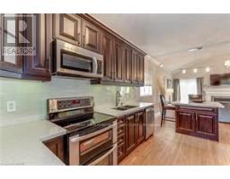 Family room - 480 Hamilton Drive, Hamilton, ON L9G2E7 Photo 11