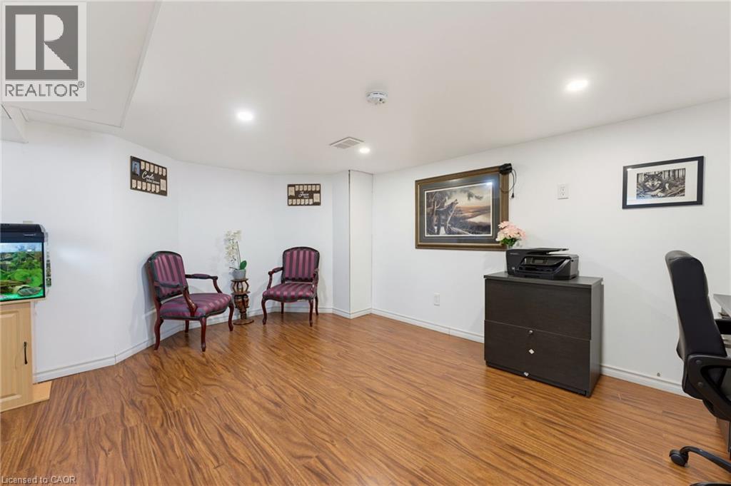 551 UPPER SHERMAN Avenue - 19