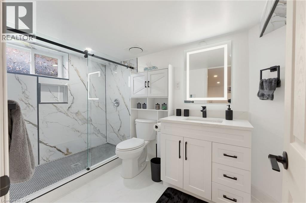 551 UPPER SHERMAN Avenue - 21