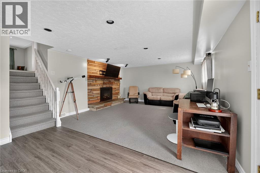 172 MORGAN Avenue - 16