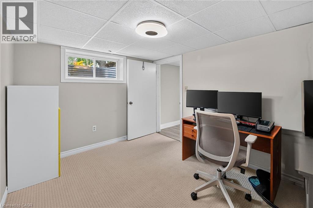 172 MORGAN Avenue - 19