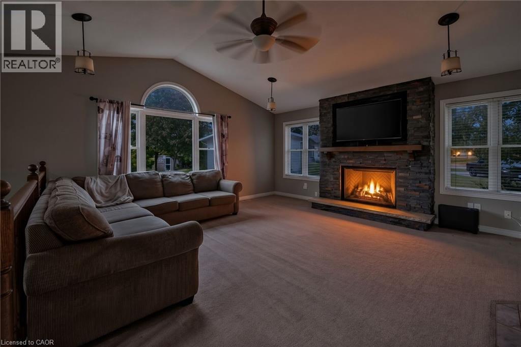172 MORGAN Avenue - 10