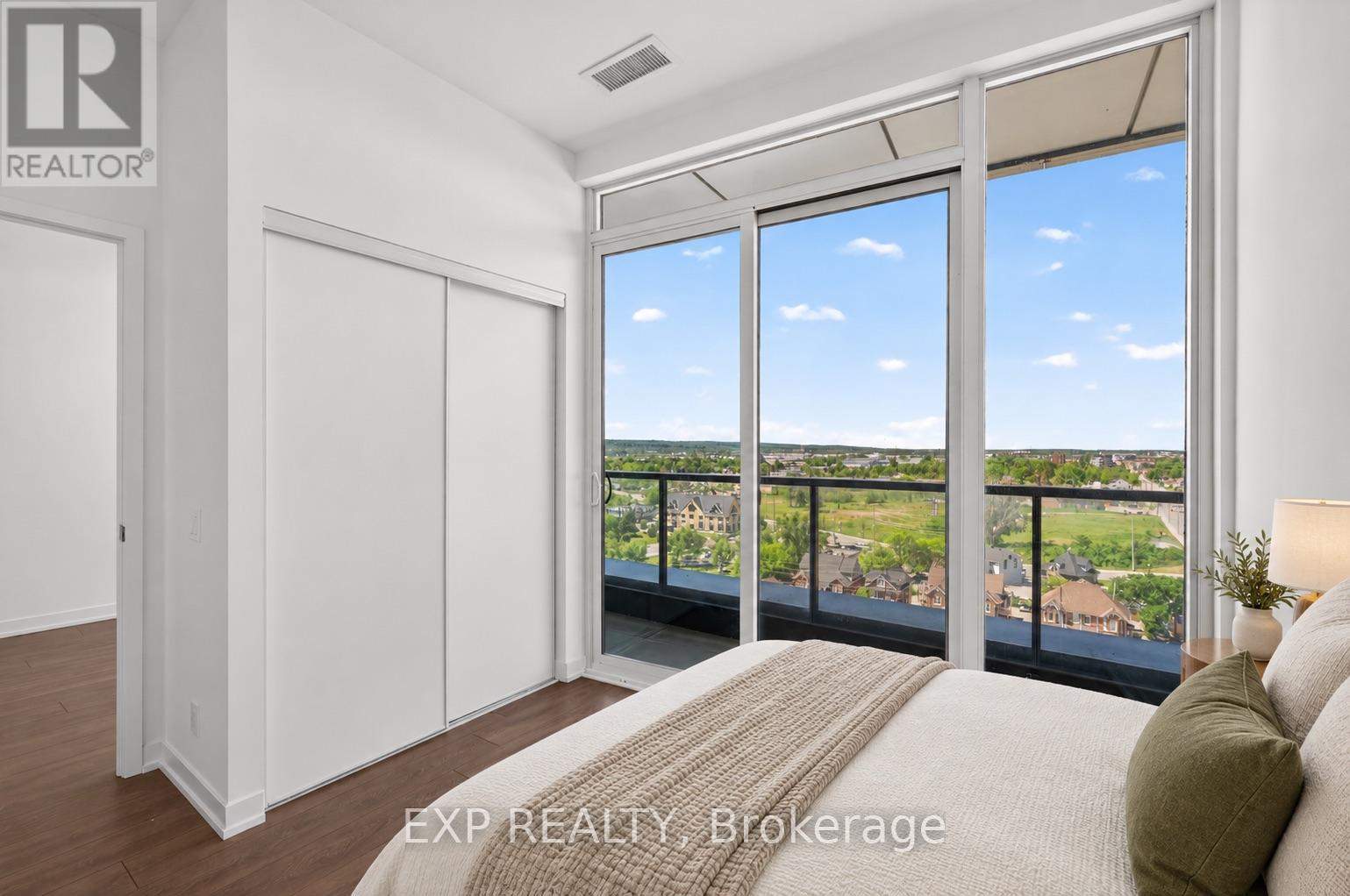#1101 39 MARY STREET - Image 17