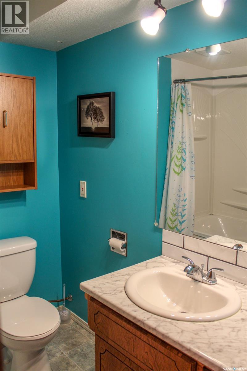 105 Lancaster STREET, Melfort — photo 14