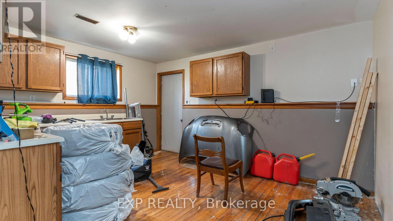 3137 RIVER STREET - 28