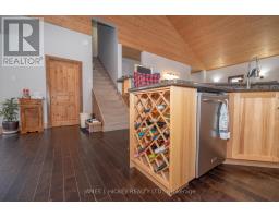 44a Main Street, Laurentian Hills, ON K0J1J0 Photo 13