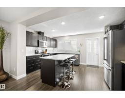 Bedroom 3 - #61 1005 Graydon Hill Bv Sw, Edmonton, AB T6W3J5 Photo 6