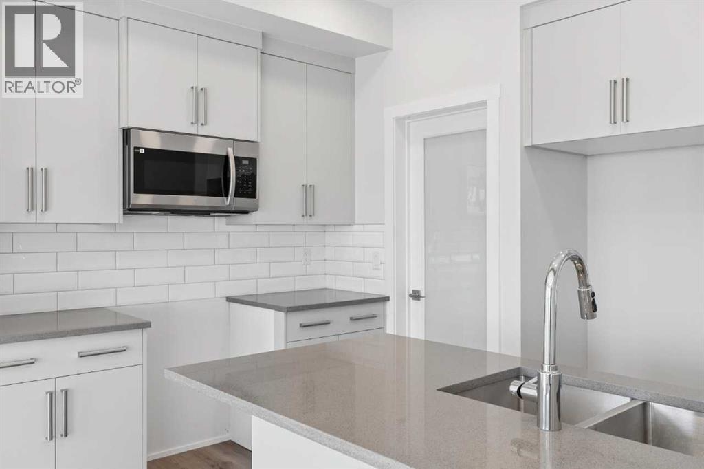 410 Heritage Boulevard - 10