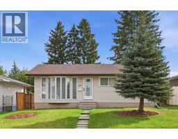 327 94 Avenue SE - photo 1