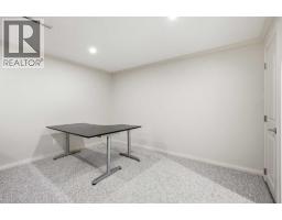327 94 Avenue SE - photo 23