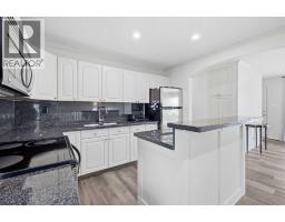327 94 Avenue SE - photo 10