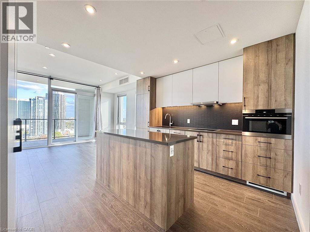 741 KING Street W Unit# 1412, Kitchener — photo 7