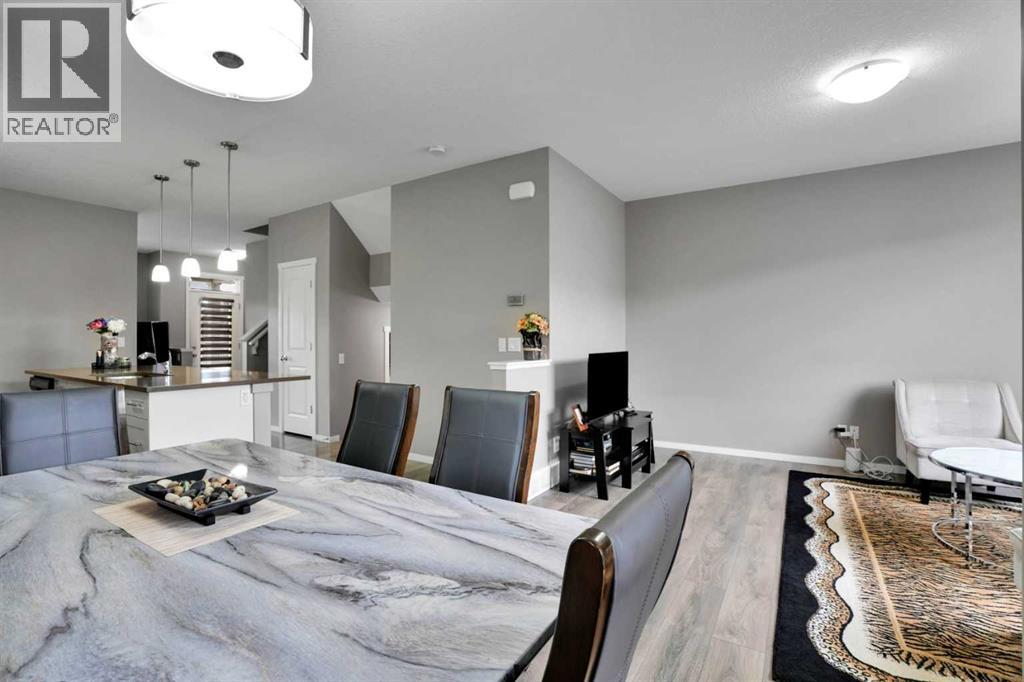 9039 52 Street NE - 17