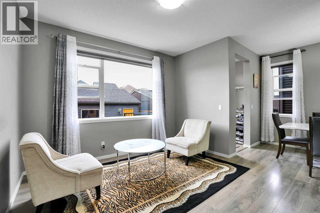 9039 52 Street NE - 20
