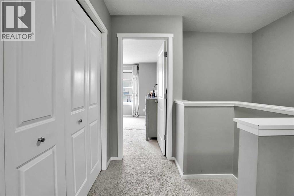 9039 52 Street NE - 25