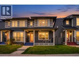 9039 52 Street NE - photo 1
