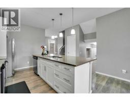 Bedroom - 9039 52 Street Ne, Calgary, AB T3J0V5 Photo 11