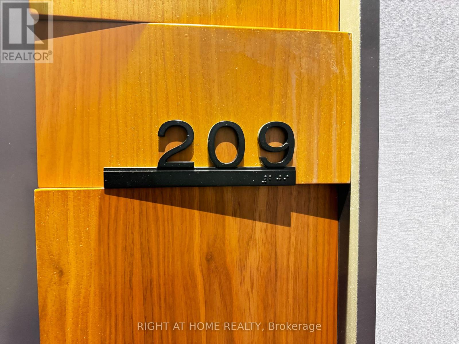 209 - 20 TUBMAN AVENUE, Toronto (Regent Park) — photo 4