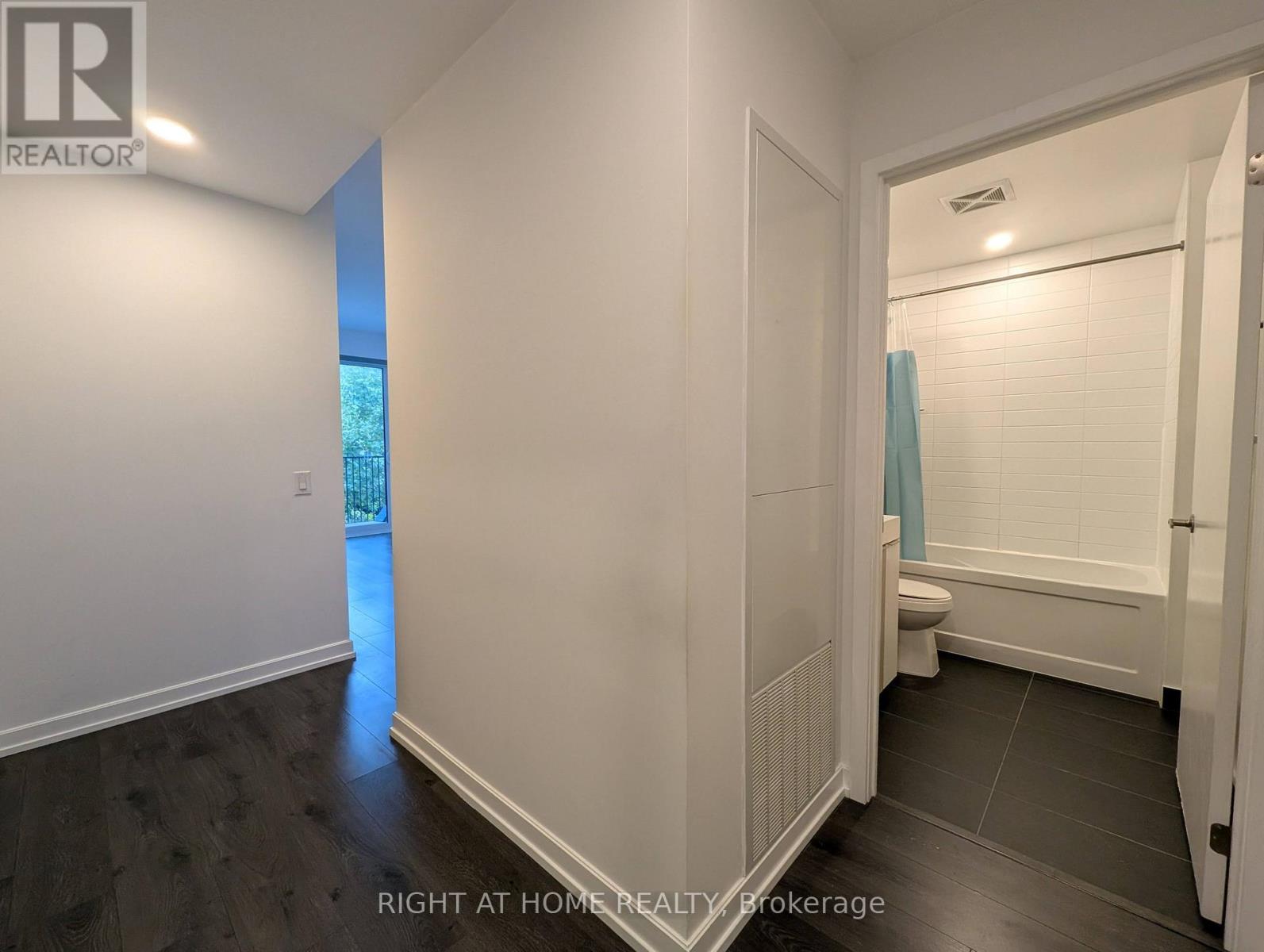 209 - 20 TUBMAN AVENUE, Toronto (Regent Park) — photo 6