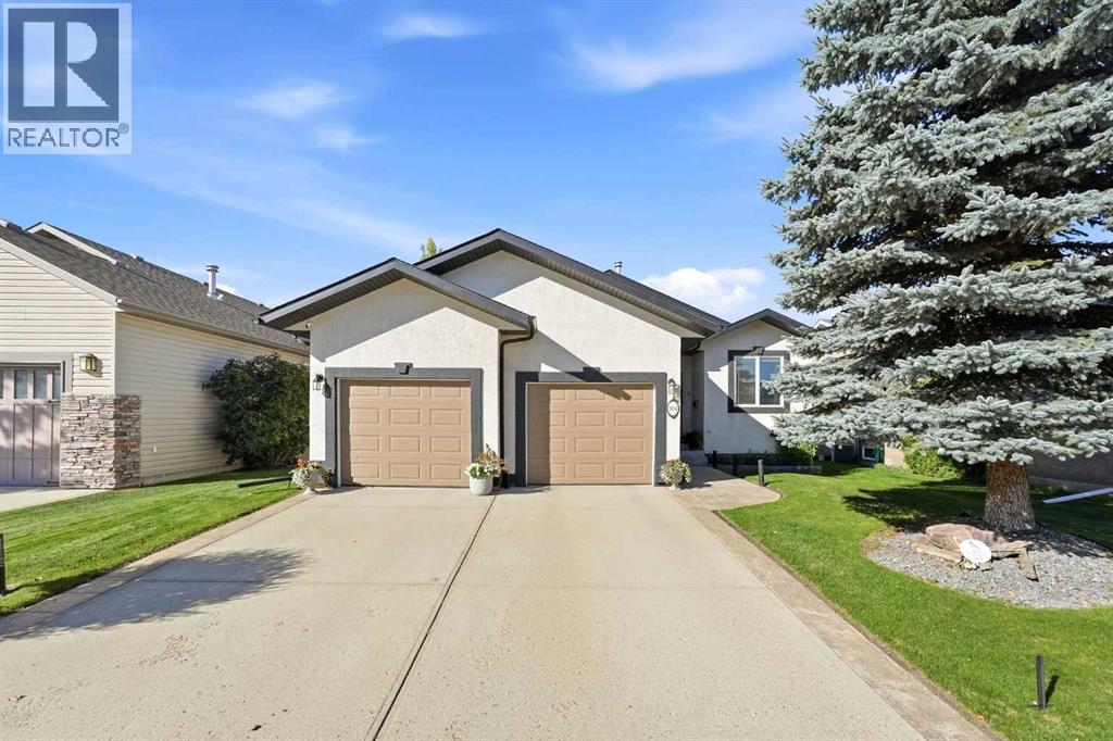 Property for sale at 104 Ackerman Crescent