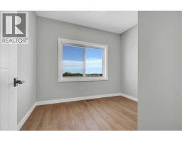 Laundry room - 1949 Mccaskill Drive, Crossfield, AB T0M0S0 Photo 17