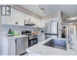 25 Waterton Crescent, Richmond Hill, ON L4B4L7 Photo 11