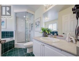 25 Waterton Crescent, Richmond Hill, ON L4B4L7 Photo 19