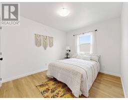 19 Ludlow Street, Midland, ON L4R4B7 Photo 14