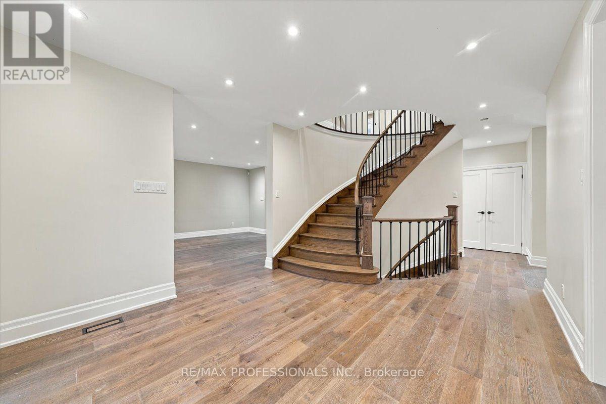 53 EDENVALE CRESCENT, Toronto (Edenbridge-Humber Valley) — photo 4