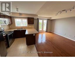 10 - 35 Hays Boulevard, Oakville, ON L6H0J1 Photo 8