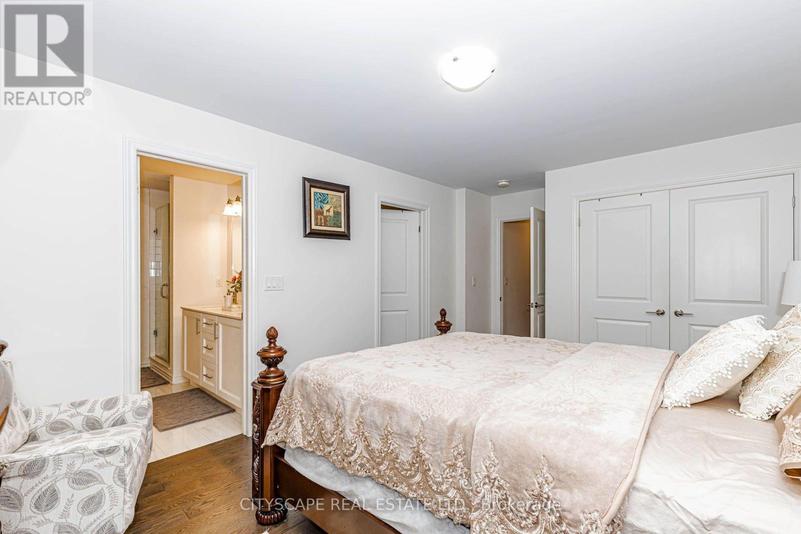 482 BERGAMOT AVENUE - 29