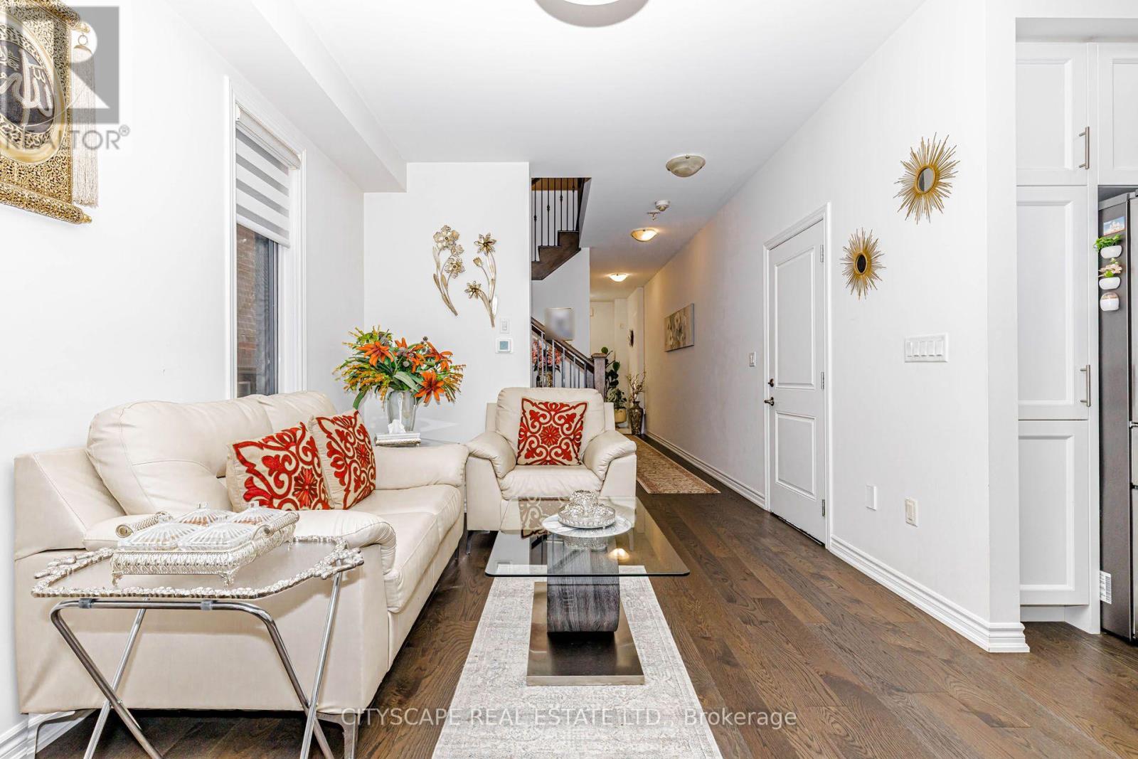 482 BERGAMOT AVENUE - 8