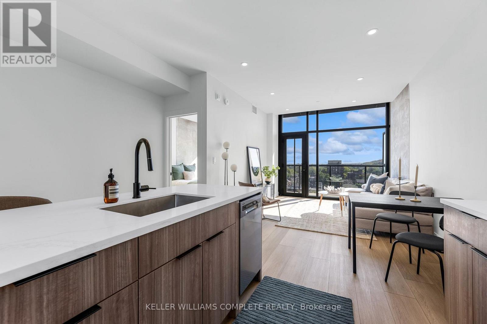 808 - 24 AUGUSTA STREET, Hamilton (Corktown) — photo 5