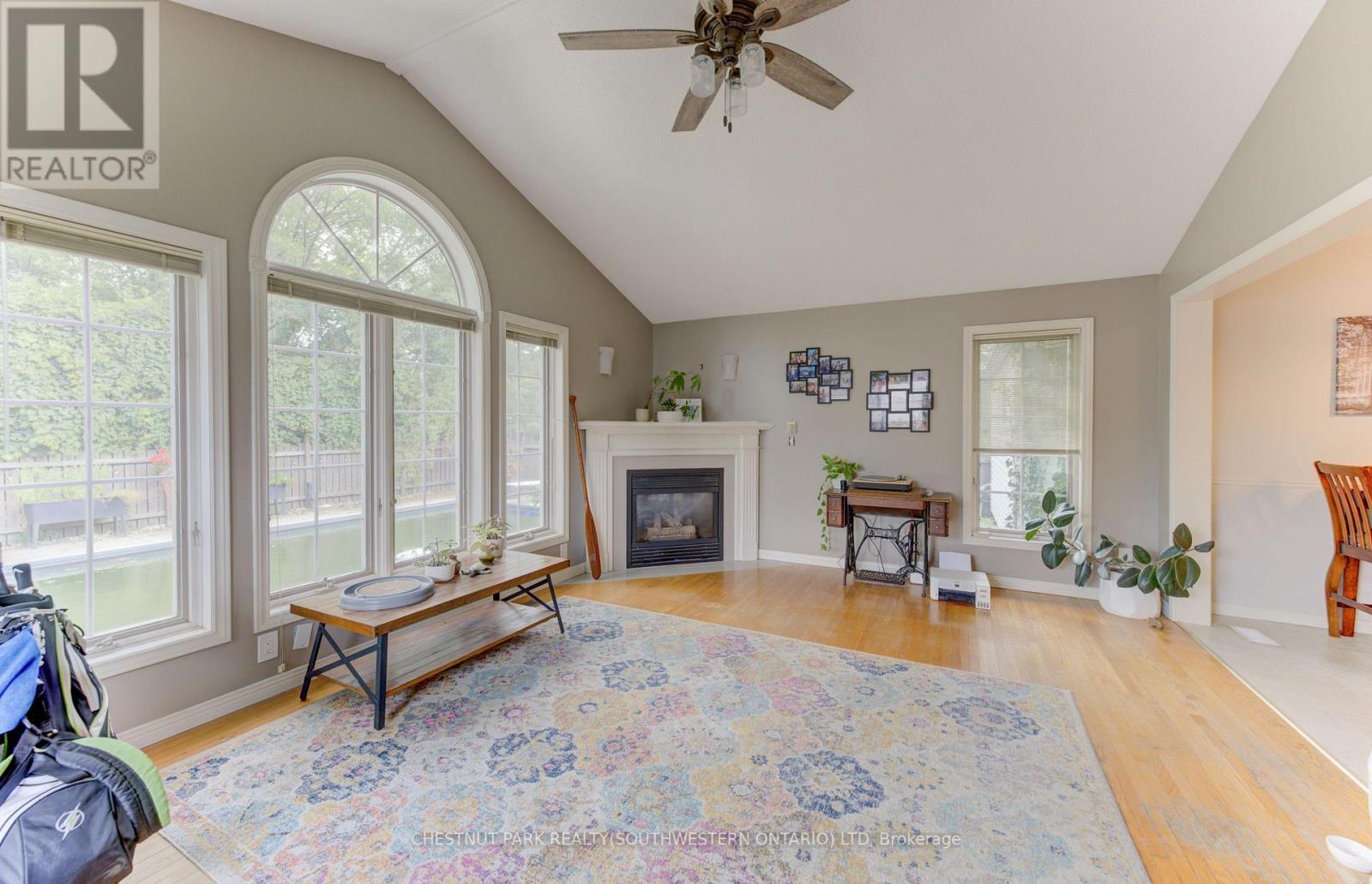 133 CORNELL AVENUE - 12