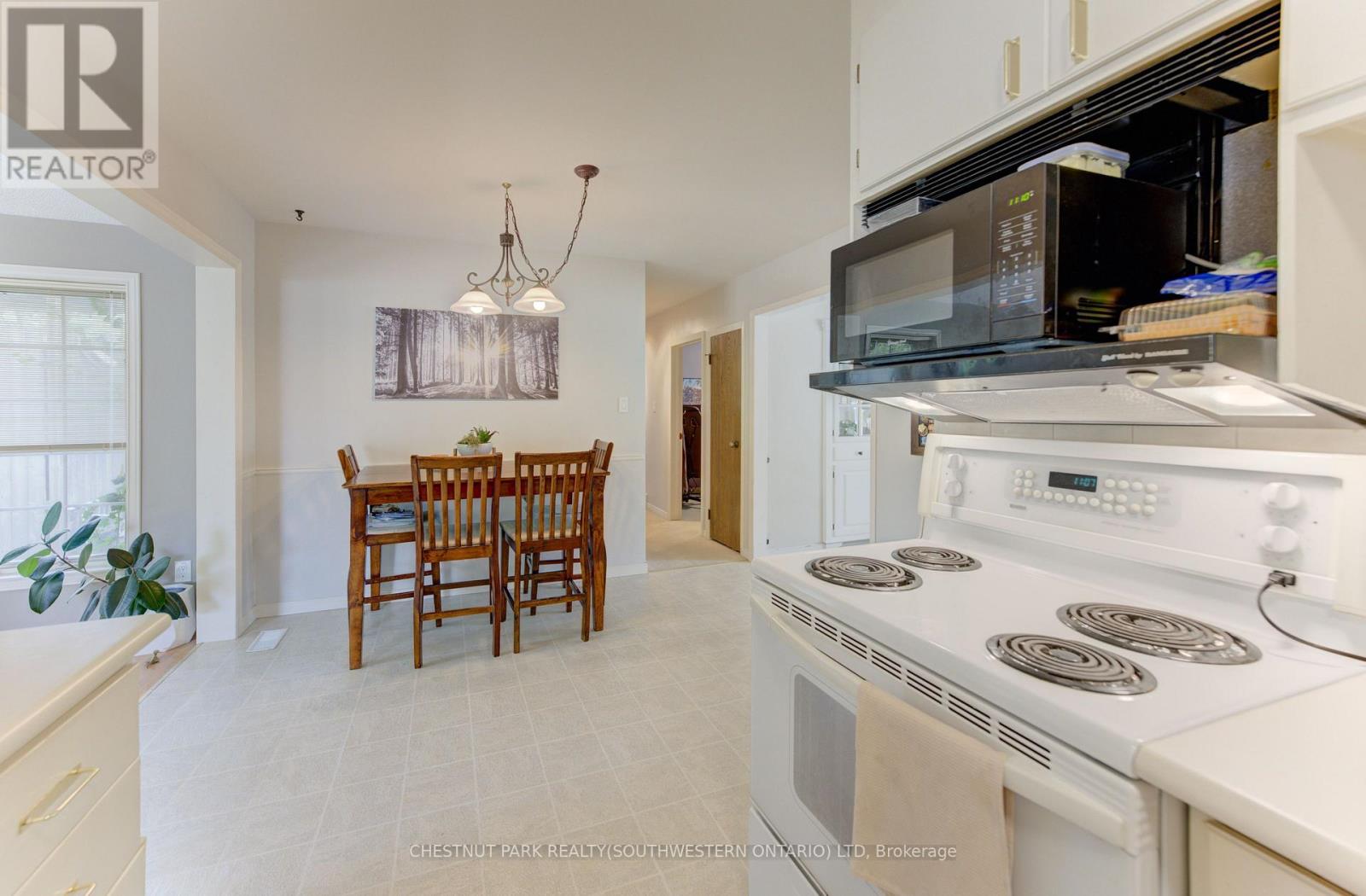 133 CORNELL AVENUE - 7