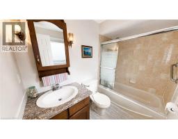 240 Stoke Drive, Kitchener, ON N2N2C1 Photo 21