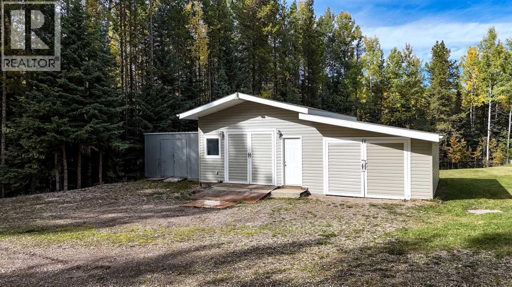 Listing photo – 85035 TWP RD 37-4, Rocky Mountain House