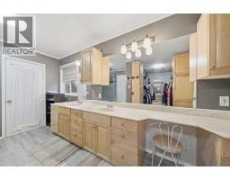 12040 338 Avenue E, Rural Foothills County, AB T1S1A2 Photo 29