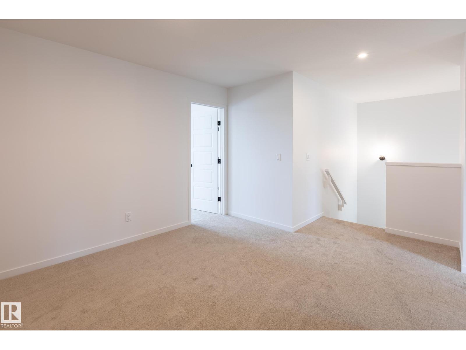 93 SILVERSTONE DR - Image 20