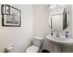 153 Rainbow Falls Manor W, Chestermere, AB T1X0M3 Photo 13