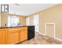 350 Northlands Pointe Ne, Medicine Hat, AB T1C0C1 Photo 11
