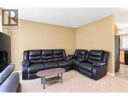 4pc Bathroom - 350 Northlands Pointe Ne, Medicine Hat, AB T1C0C1 Photo 7