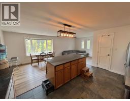Dining nook - 1791 Backer Road, Quesnel, BC V2J7B4 Photo 11