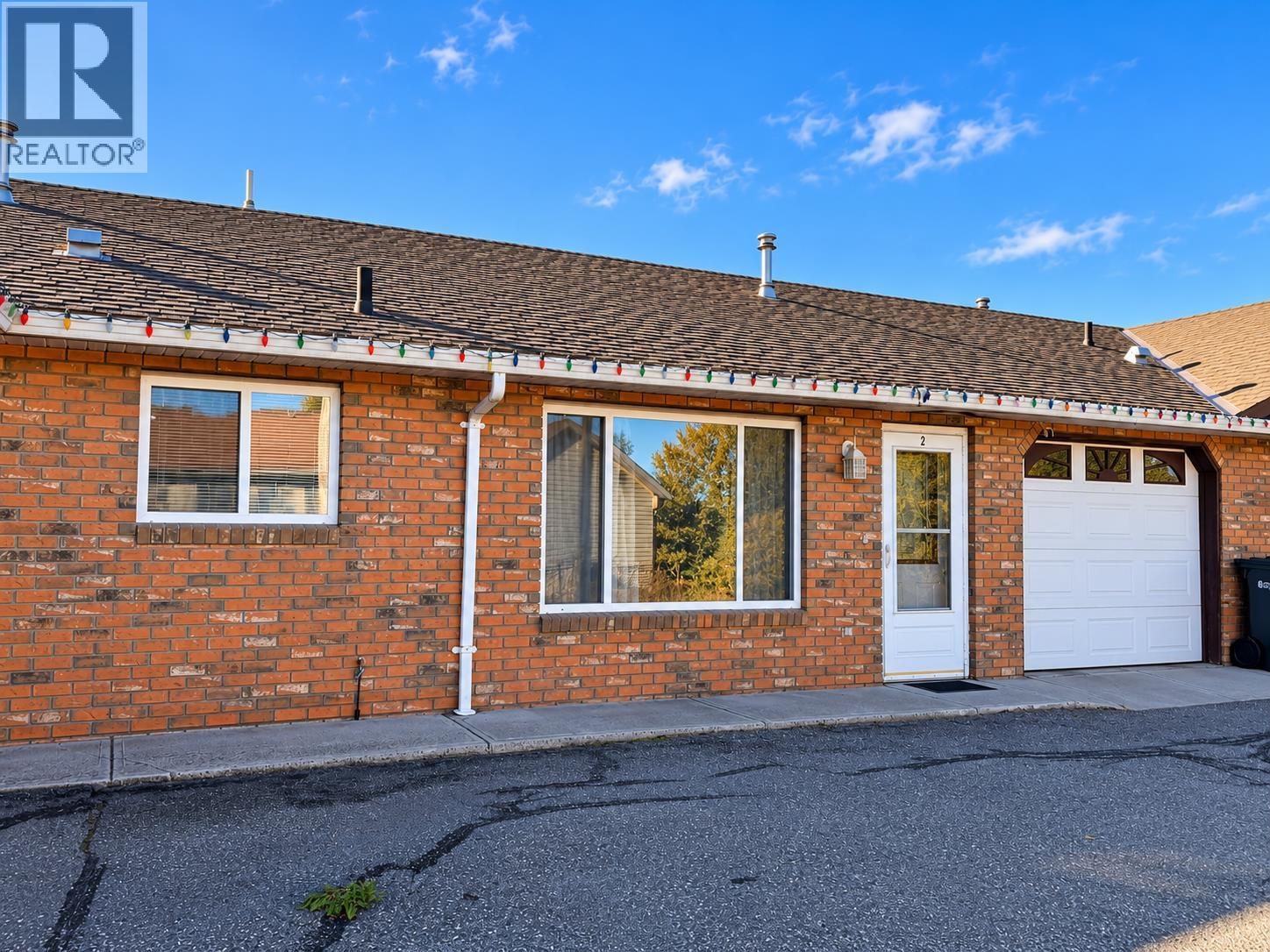 2 202 8TH STREET - 1