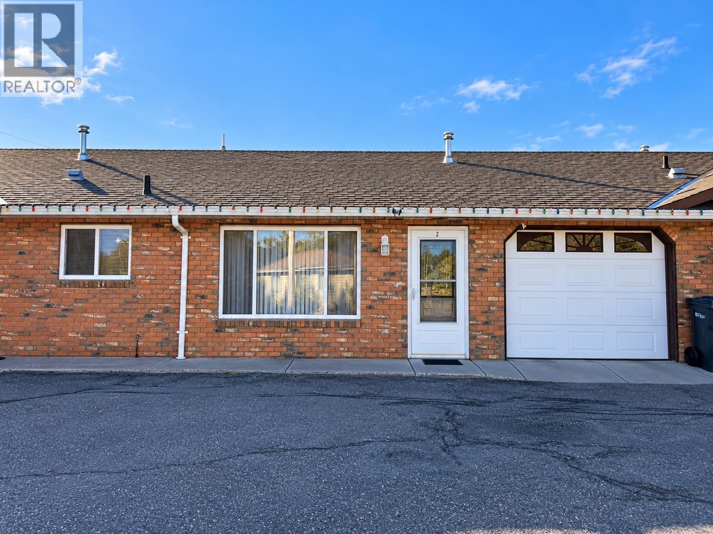 2 202 8TH STREET - 18