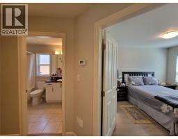 208 K-view Crescent, Keremeos, BC V0X1N2 Photo 23
